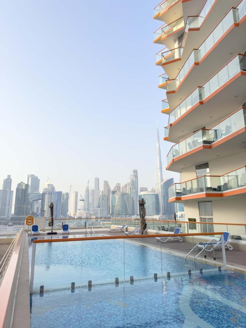 Aws Holiday Homes - Luxurious 2Br In Business Bay دبي المظهر الخارجي الصورة