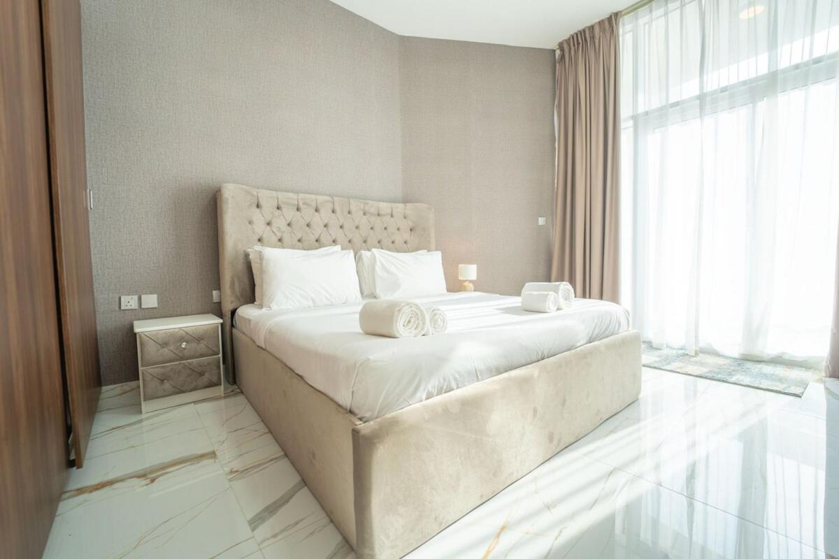 Aws Holiday Homes - Luxurious 2Br In Business Bay دبي المظهر الخارجي الصورة