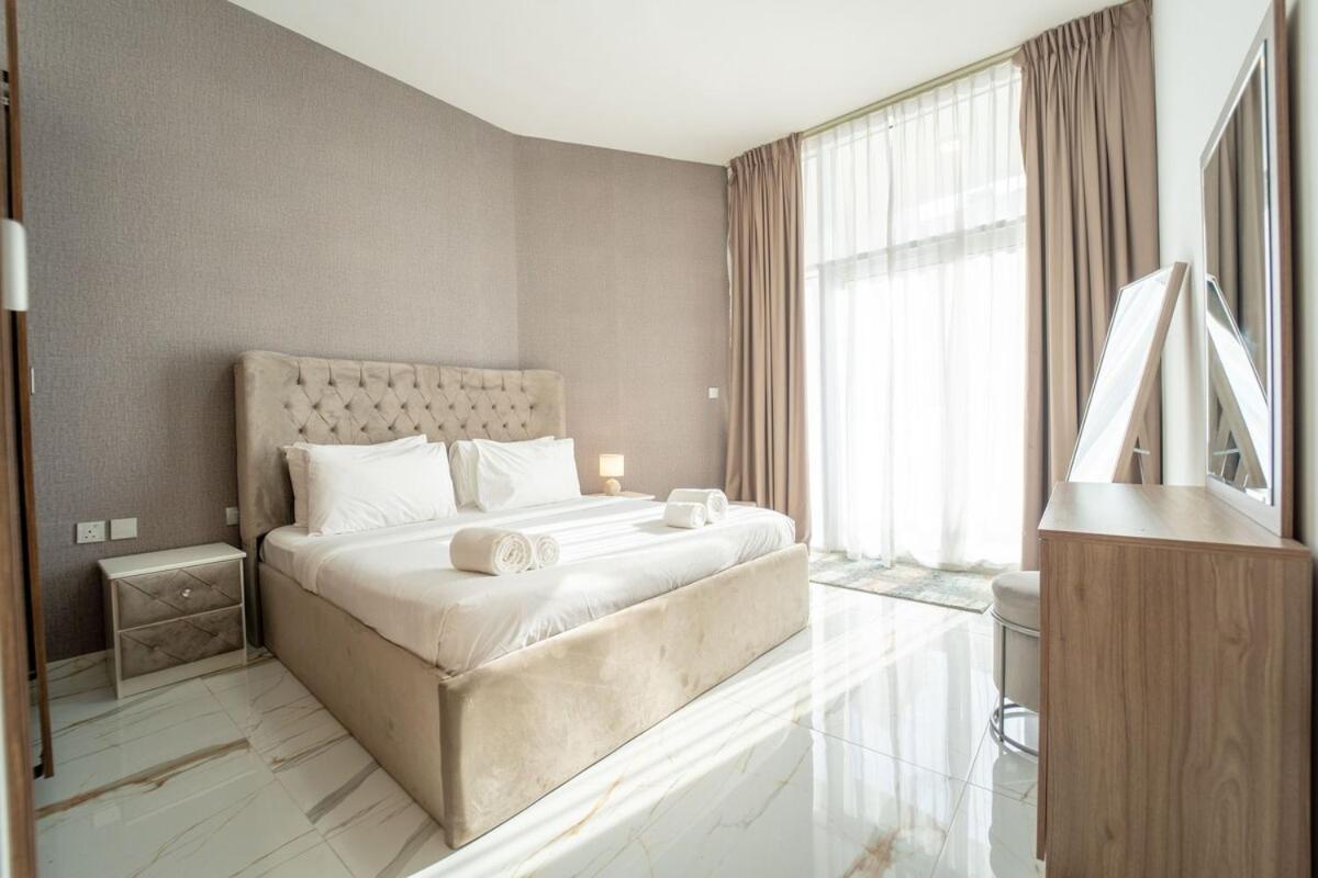 Aws Holiday Homes - Luxurious 2Br In Business Bay دبي المظهر الخارجي الصورة